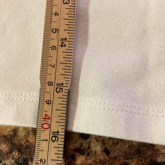 Lot of four t shirt material crop tops size medium - Picture 2 of 6